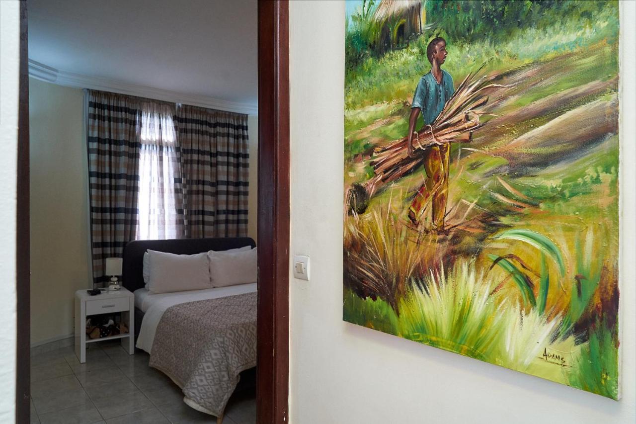 Seddo Guest House Abidjan Bagian luar foto