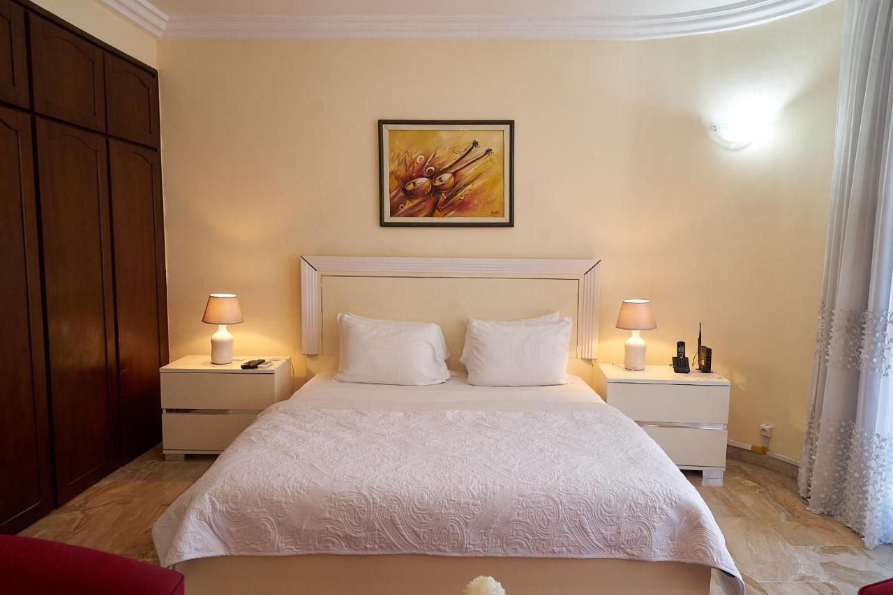 Seddo Guest House Abidjan Bagian luar foto